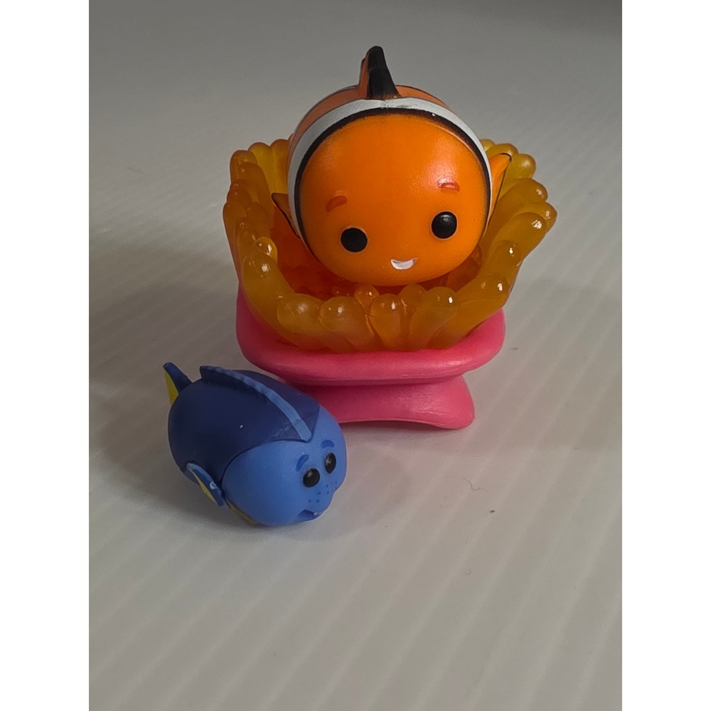 Disney Tsum Tsum Vinyl Figure Set Small/Medium Orange Blue Fair 2353B101